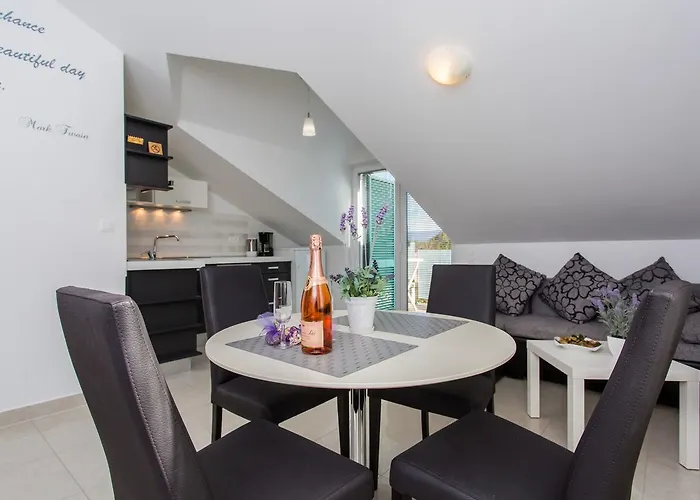 Lavanda Apartament Baška