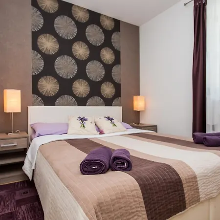 Lavanda Apartment *